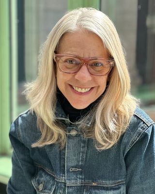 Photo of Jennifer Shay, Clinical Social Work/Therapist, MSW, LCSW, ACSW