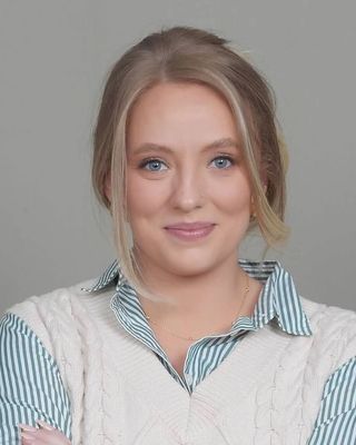 Photo of Isabel Pfeiffer, Clinical Social Work/Therapist, LMSW