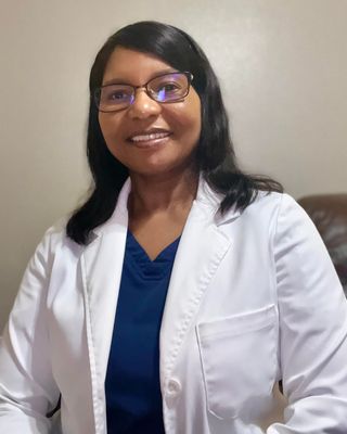 Photo of Dr. Chipo Ndlovu, Psychiatric Nurse Practitioner in Texas
