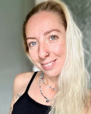 Photo of laura Kay - Guided By Intent Therapy, Counsellor, BACP