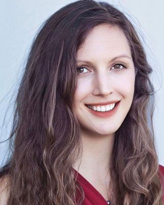 Photo of Nicole Poell, Psychologist, PsyD