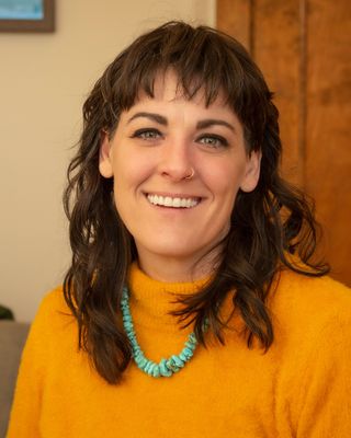 Photo of Amber Barnhart, LPC Intern in Chicago