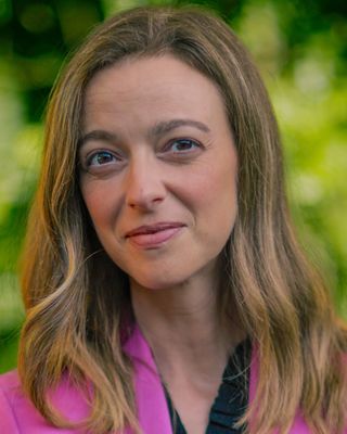 Photo of Shelly Stover, Marriage & Family Therapist Associate, MA, AMFT, APCC, PMH-C