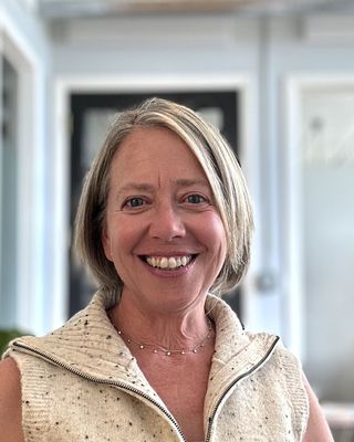 Photo of Julie L Nilsen, Licensed Clinical Professional Counselor, MA, LCPC, NCC
