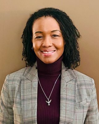 Photo of Nettina Bond, Clinical Social Work/Therapist, MSW, LSW, CADC