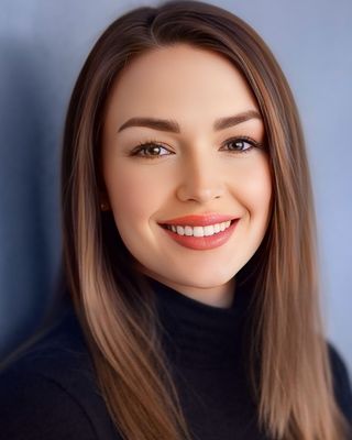 Photo of Mackenzie Pesata - Mackenzie Therapy, Medication - Anxiety, ADHD, ASD, Psychiatric Nurse Practitioner, PMHNP