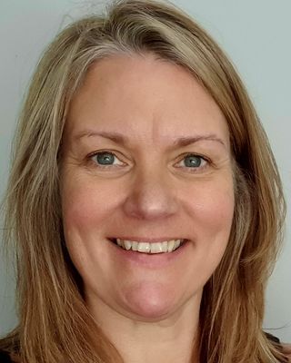 Photo of Elaine Appleford, Counsellor, MNCPS Acc.