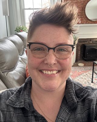 Photo of Alysa MacMillen, Psychologist, PsyD
