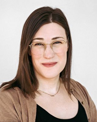 Photo of Gwendolyn Dyk-Manji, Registered Psychotherapist (Qualifying)