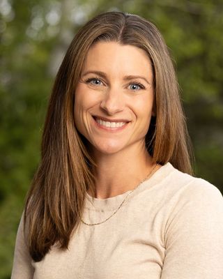 Photo of Dr. Jenna Albiani, Psychologist, PhD, CPsych