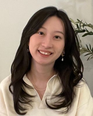 Photo of Kayla Li, Registered Social Worker, BSW, RSW