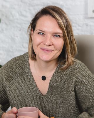 Photo of Suze Howell, Counsellor, MNCPS Acc.