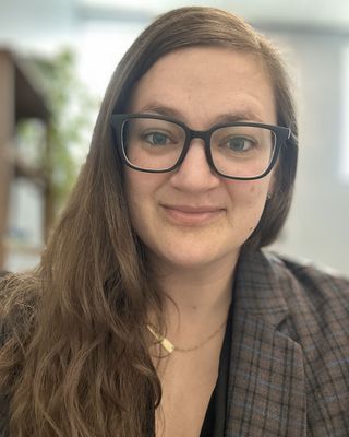 Photo of Chelsea Leutgeb, Clinical Social Work/Therapist, MSW, LGSW, CAPSW