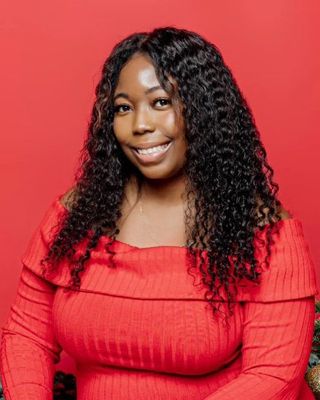 Photo of London Hughes, Licensed Social Worker Associate, LSWAIC