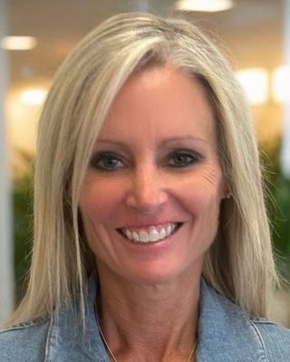 Photo of Cynthia McGunnigle, Pre-Licensed Professional, MA, LSC