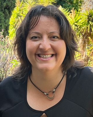 Photo of Marianne Albina, Marriage & Family Therapist Associate in Miracle Mile, Los Angeles, CA