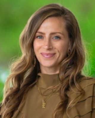 Photo of Emily Griggs, Pre-Licensed Professional, RMHCI, MHFA, RYT200