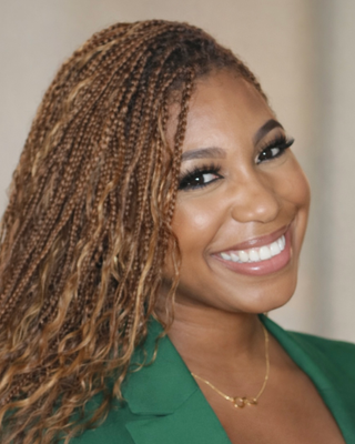 Photo of Aunyã McElroy, Licensed Professional Counselor, LPC