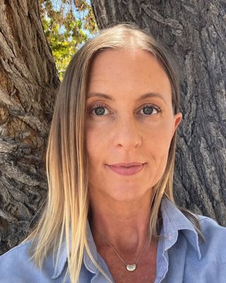 Photo of Rebecca Hatman, Marriage & Family Therapist Associate, AMFT
