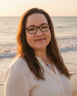 Photo of Lisa Mau, Clinical Social Work/Therapist, LCSW