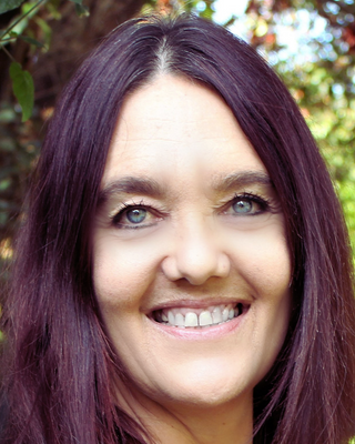 Photo of Tracey Norton, General Counsellor