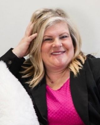 Photo of Kristin Adams, Marriage & Family Therapist Associate, MA