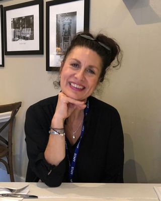 Photo of Deborah Everson, Counsellor, MBACP