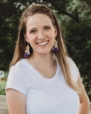 Photo of Cari Shoemaker, Licensed Professional Counselor in Houston, TX