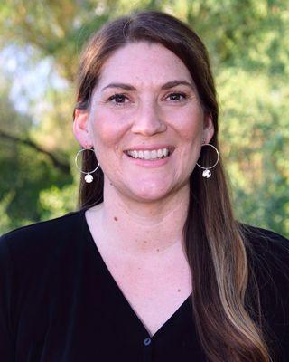 Photo of Rebecca Jennings, Counselor in Arizona