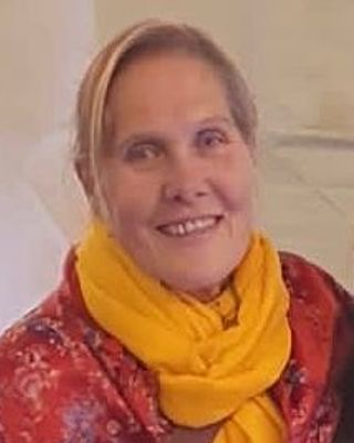 Photo of Maia Kruger, Psychotherapist, MA, HCPC-Art Therap.