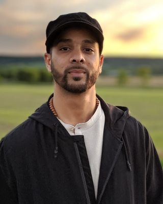 Photo of Saad Khalid, Registered Social Worker, RSW, MSW, BSW