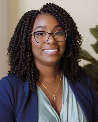 Photo of Dennisah Dampeer, Licensed Professional Counselor, MA, LPC