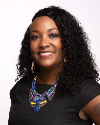 Photo of Dr. Jessica Dennis, Counselor in Lisle, IL