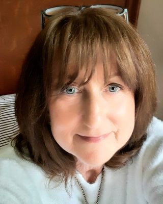 Photo of Liz Leech, Psychotherapist, MUKCP