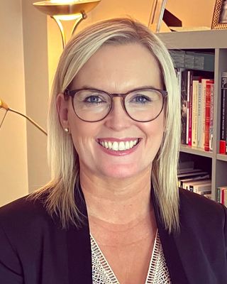 Photo of Esther Brady, Psychotherapist, Pre-Accredited Member IACP
