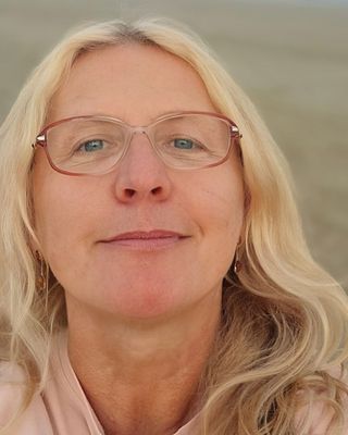 Photo of Jowita Paulina Jackowski, Psychotherapist, MA, PACFA