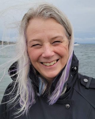 Photo of Joanne Ginter, Psychologist in Calgary, AB