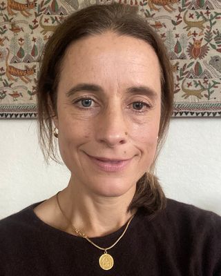 Photo of Sarah Webster, Psychotherapist, UKCP Trainee