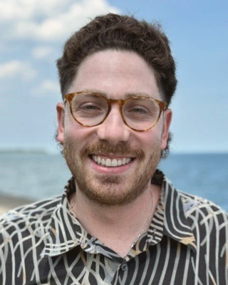 Photo of Adam Landau, Pre-Licensed Professional, LSW, MSW