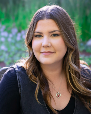 Photo of Hailey M Shewchuk, Counsellor, BA, MACP, CCC
