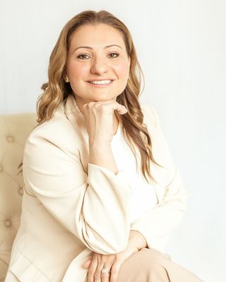 Photo of Layla Providente, Mental Health Counselor, MA, LMHC