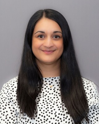 Photo of Ruchi Bakshi, Psychologist in Sonning Common, England