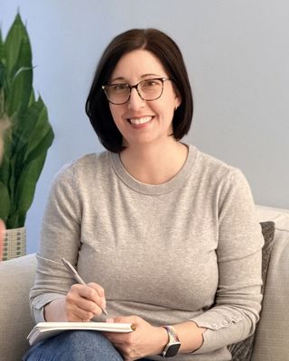 Photo of Paulette Denman, Marriage & Family Therapist Associate, BFA, MA, LMFTA