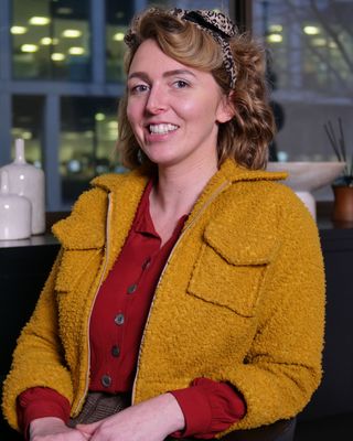 Photo of Dr Georgie Capone, Psychologist, PsychD, HCPC - Clin. Psych.