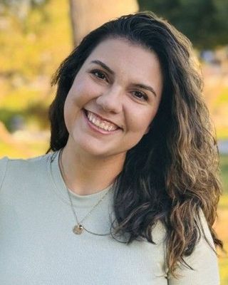 Photo of Alicia Rohr, Marriage and Family Therapist Candidate, MFTC, MA