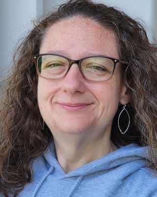 Photo of Tiffany Shivar, Clinical Social Work/Therapist, LCSWA