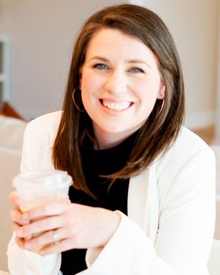 Photo of Chelsea Clifton - Chelsea Clifton, Therapist for Parents, Marriage & Family Therapist, MA, LMFT