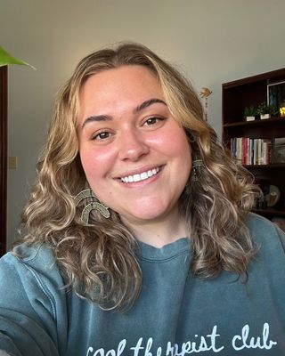 Photo of Lauren Thibault, Pre-Licensed Professional, MEd, PLPC, CTP, NCC