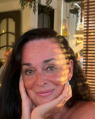 Photo of Sarah Louise Grindrod, Counsellor, MBACP