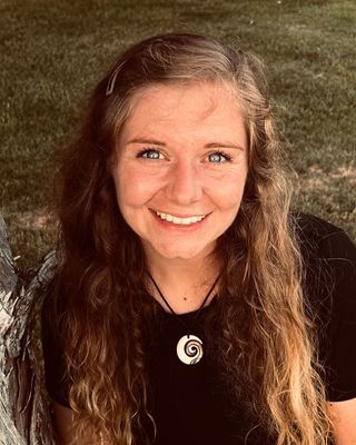 Photo of Nicole Shifflett, Counselor, LGPC